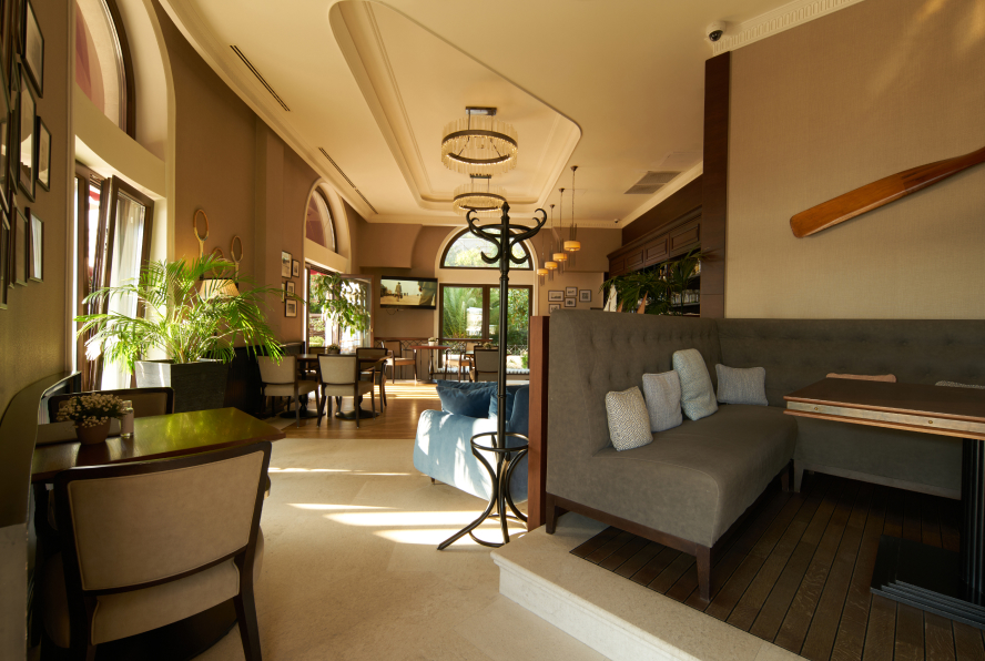 caffe bar inside