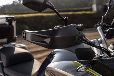 cfmoto 800 mt sport stitnici ruku