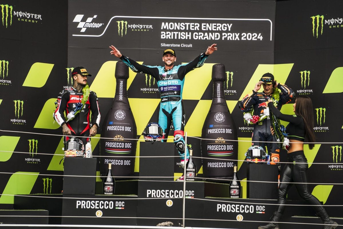 cfmoto moto 2 gp UK