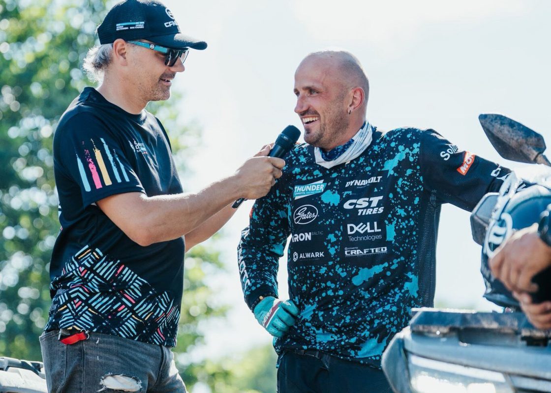 svestki rekord CFORCE X8